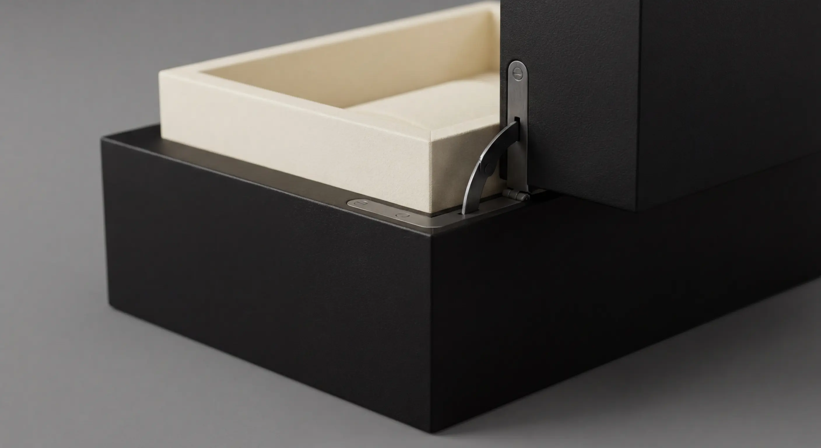 精裝盒翻蓋鉸鏈怎麼選？開合角度、耐久度與成本分析，精裝盒鉸鏈相關包裝說明圖